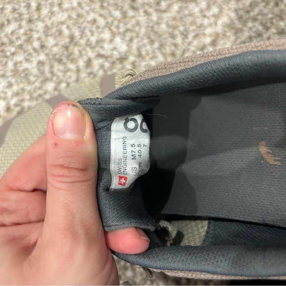 On Running Women’s Tan and Gray Sneakers - Picture 2 of 5